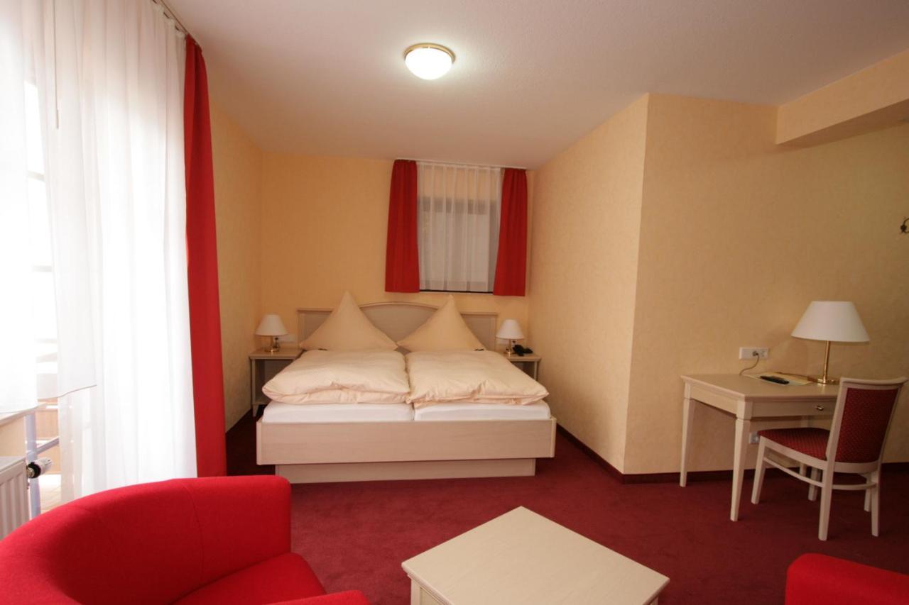 Hotel Aennchen Bad Neuenahr-Ahrweiler Luaran gambar