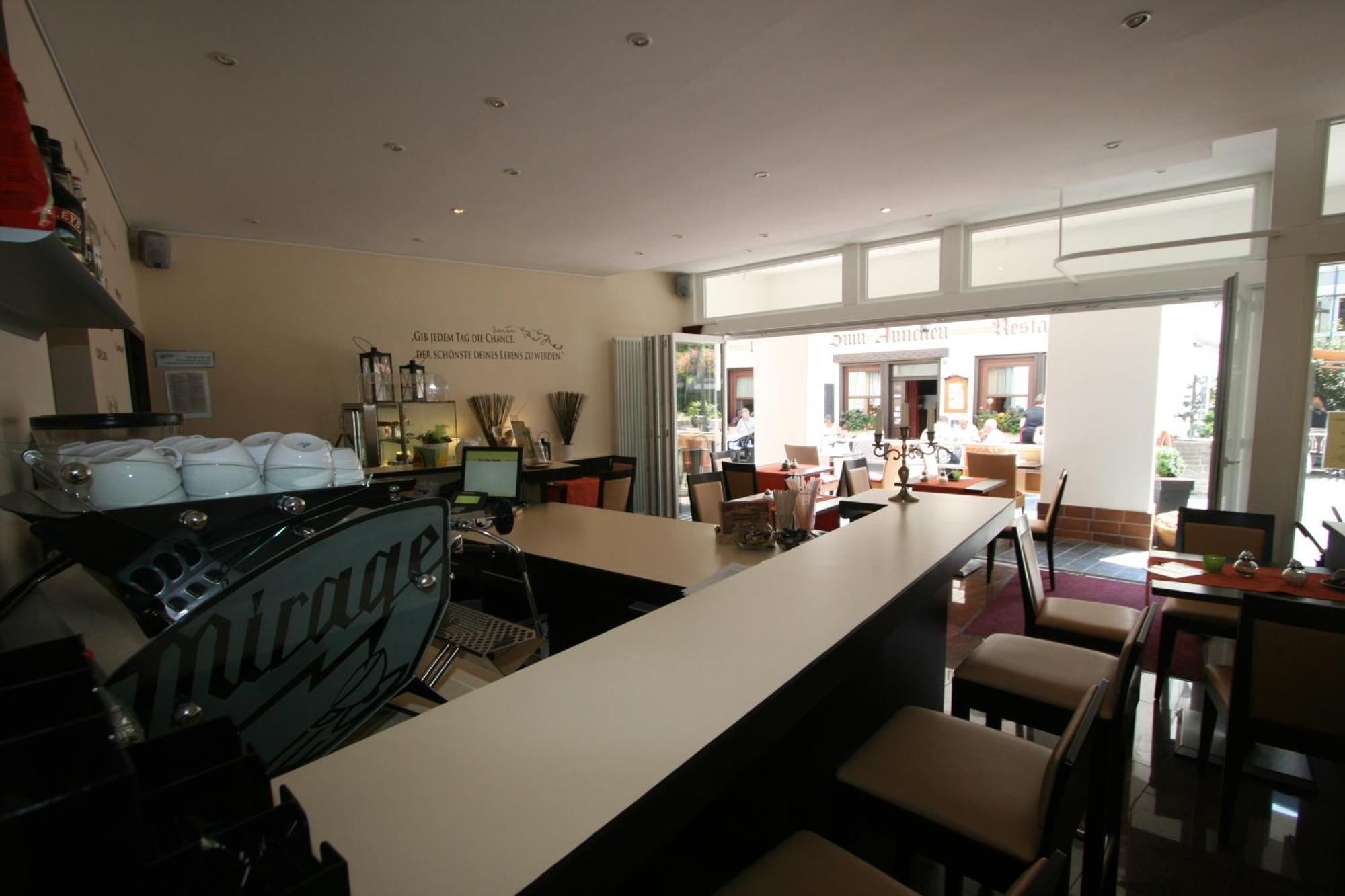 Hotel Aennchen Bad Neuenahr-Ahrweiler Luaran gambar